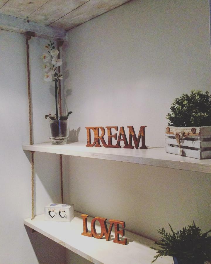 Sweet Home Milano B&B San Donato Milanese Exterior foto